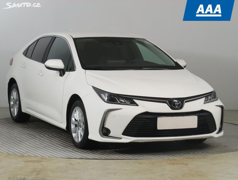 Toyota Corolla, 1.5 VVT-i, Comfort, NOVÁ CENA